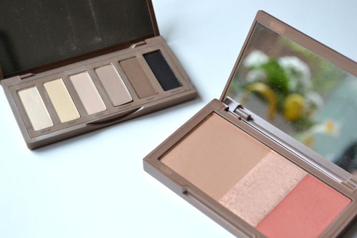 Urban Decay Naked Basic Flushed Streak