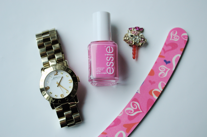 Essie Nagellack Lovie Dovie Beauty