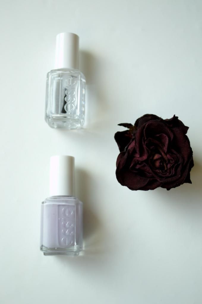 Lilacism Essie Nagellack Nailpolish Winter