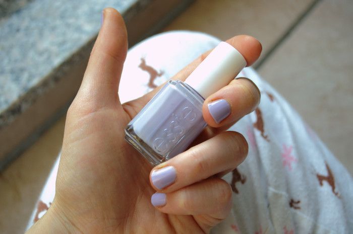 Lilacism Essie Nagellack Nailpolish Winter