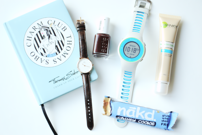 Januar Favoriten Thomas Sabo Essie Nagellack Nakd Bar