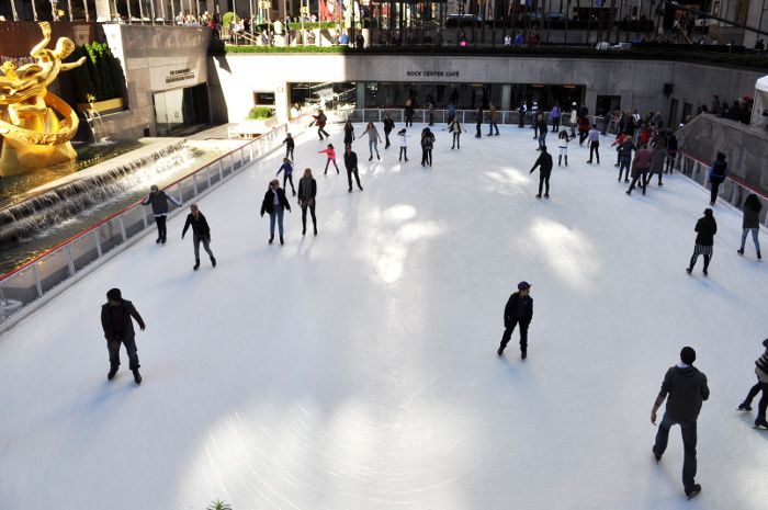 Ice Rink NYC New York City Traveling Travelling Travelblogger Travelblog